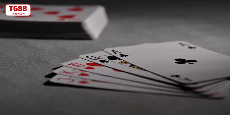 Cụ thể các chia bài cho từng ván liêng cụ thể